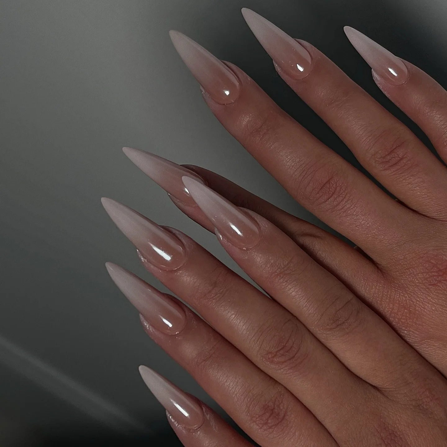 Juego de 24 Uñas Postizas Francesas, Puntas de Uñas Largas y Puntiagudas, Arte de Uñas, Cobertura Completa, Degradado Rosa, Uñas Acrílicas Simples, Desmontables