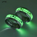 Anillo de dedo luminoso de acero inoxidable a la moda para mujeres y hombres que brilla en la oscuridad corazón pareja bandas de boda joyería accesorios de regalo