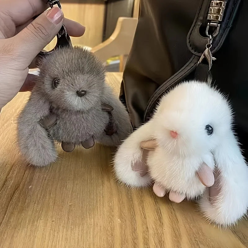 LLavero de conejo de peluche blanco para mujer, 1 unidad, con bonito encanto, juguete suave, accesorio decorativo para bolsos, Kit de cuerpo de regalo de Año Nuevo